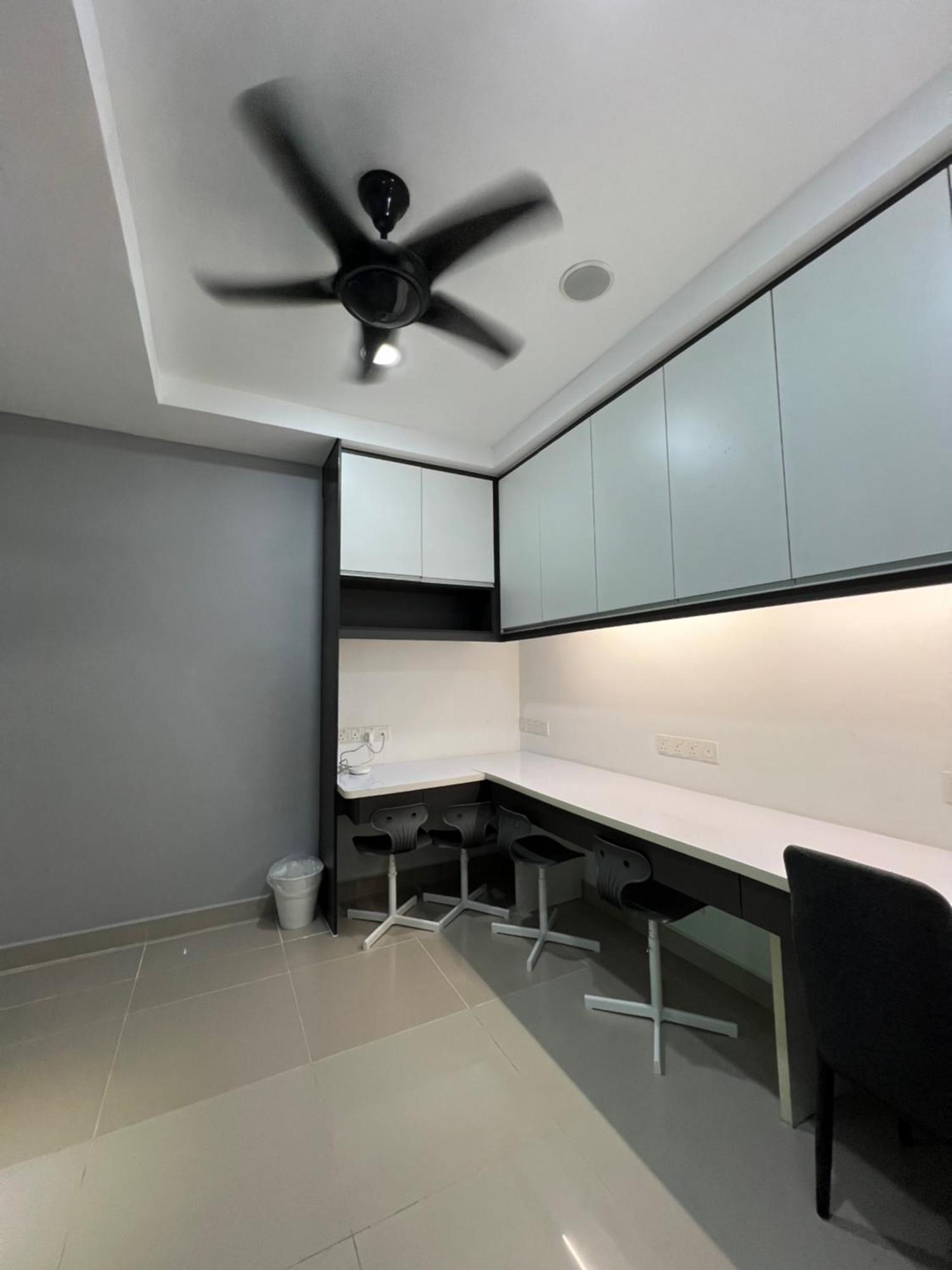 Lake-View House With Natural Vibes Puchong Exterior foto